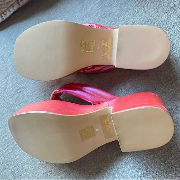 NWOT Jeffrey Campbell Platform Pink Metallic Flip Flop Sandals 9 - Picture 6 of 7
